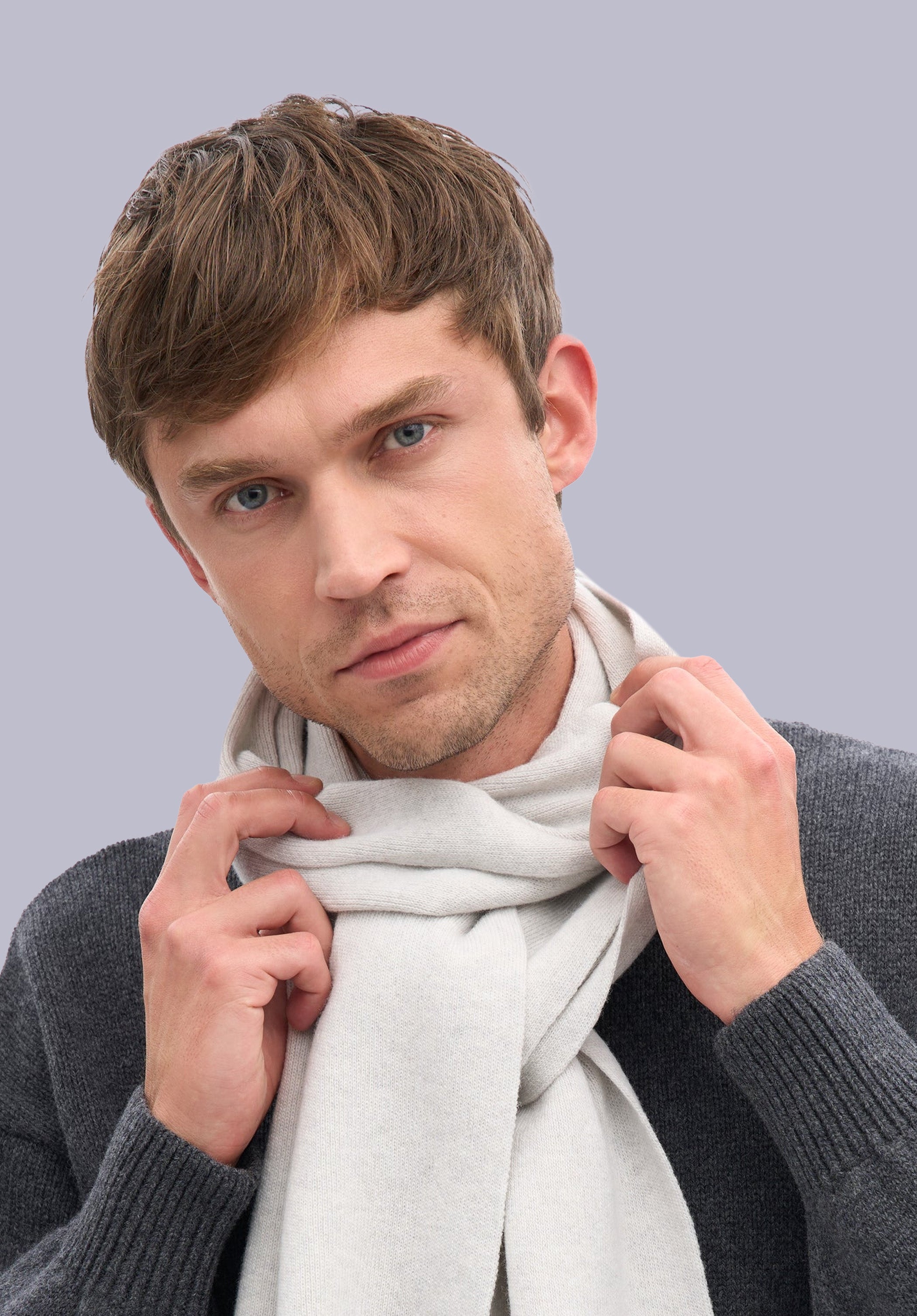 SLATE MERINO MUFFLER