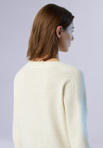 Load image into Gallery viewer, ECRU MERINO V NECK
