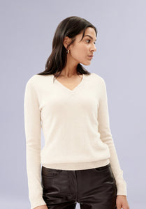 PEARL MERINO V NECK