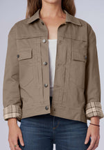 Load image into Gallery viewer, BISTER FALL JACKET

